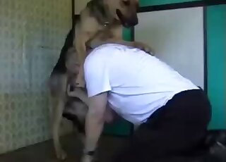 Big booty getting fucked by a twisted creature