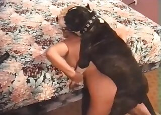 Dirty fucking session with a stunning trained animal
