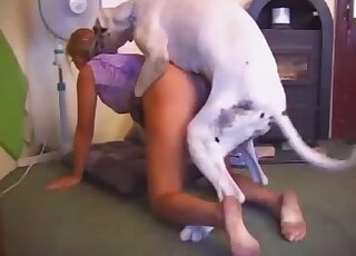 Perky booty blonde fucking a leggy beast