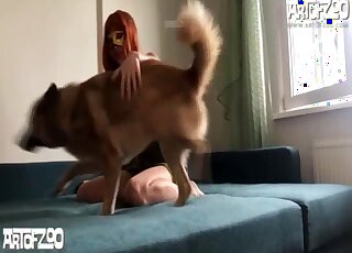 Redheaded chick showing her affinity for zoo sex